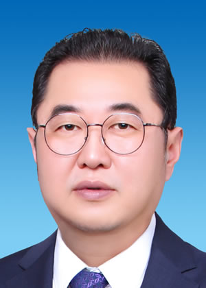王纪源  江苏省交通工程集团有限公司党委书记、董事长、总裁 江苏省交通企业协会副会长.jpg